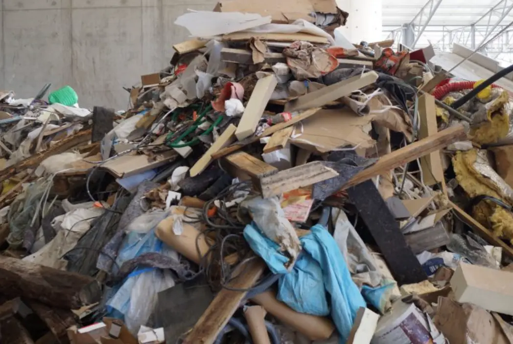 location benne DIB à Manosque solution pratique pour gestion des déchets professionnels et industriels banals